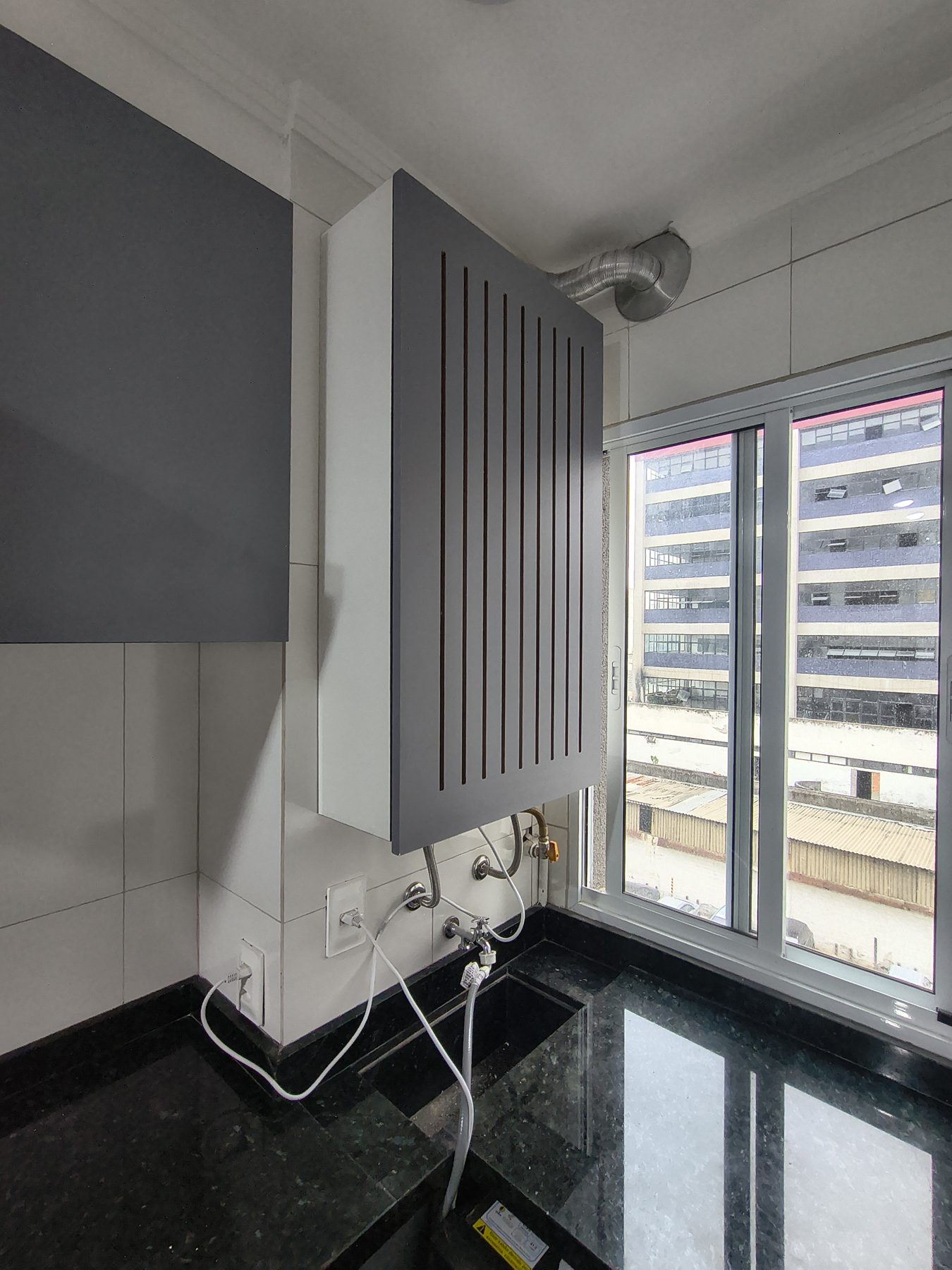 Cozinha Compacta Integrada com Lavanderia, Cozinhas por Aluma Planejados, foto 3
