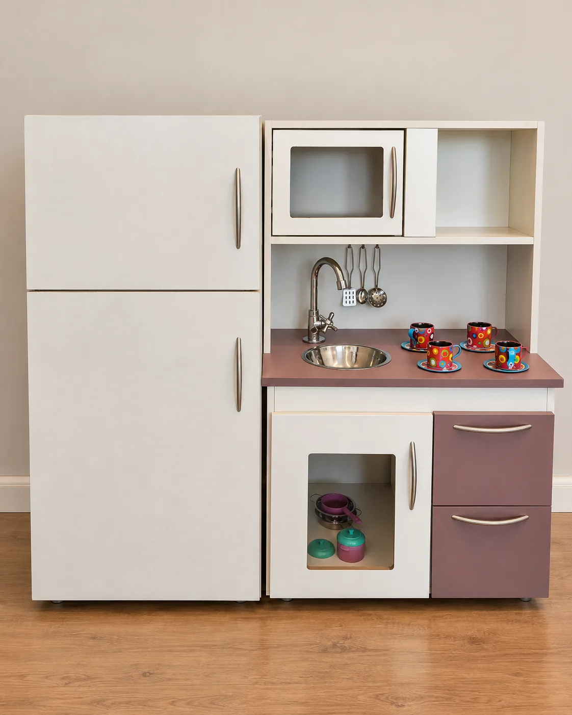 Mini cozinha infantil creme e malva