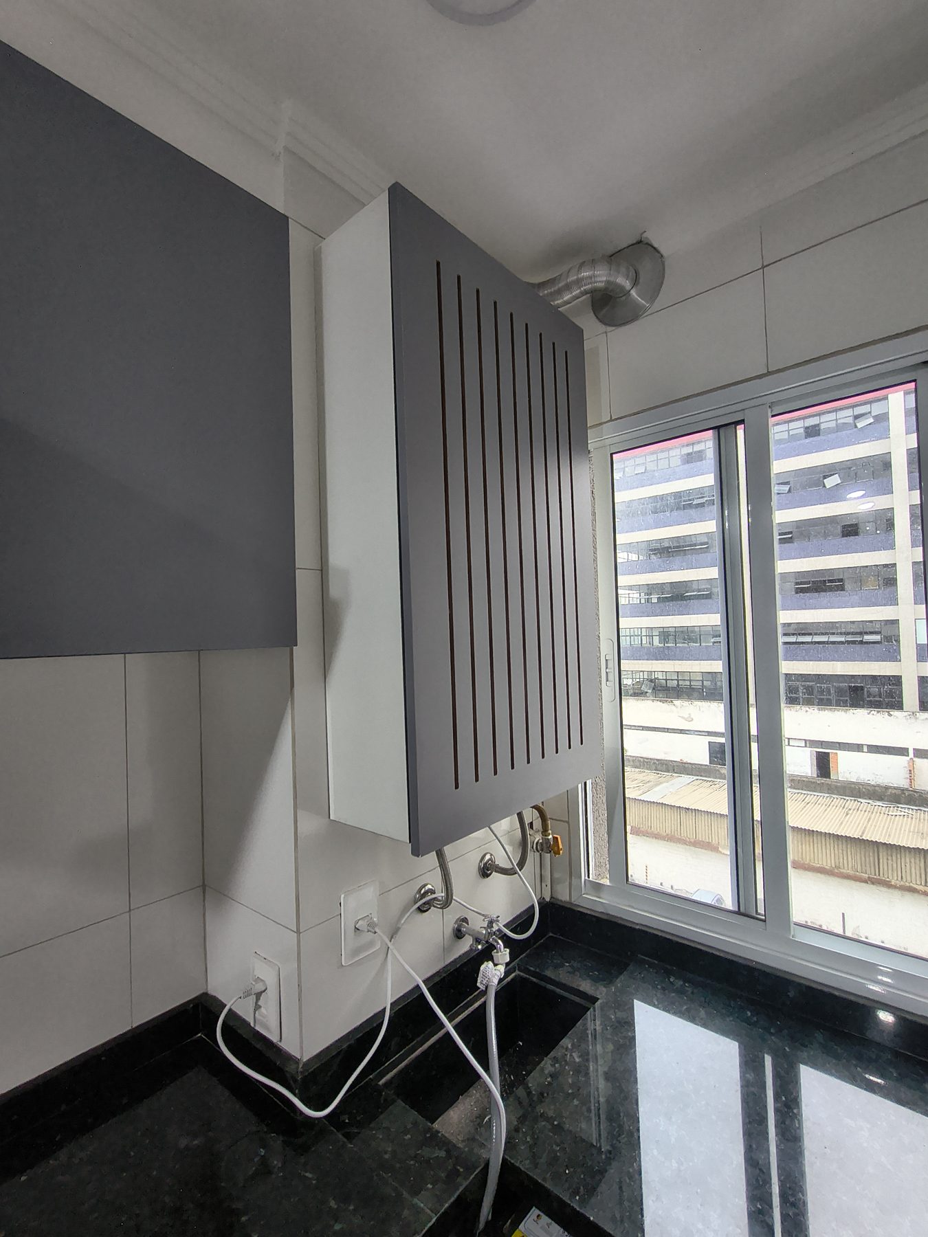 Cozinha Compacta Integrada com Lavanderia, Cozinhas por Aluma Planejados, foto 4
